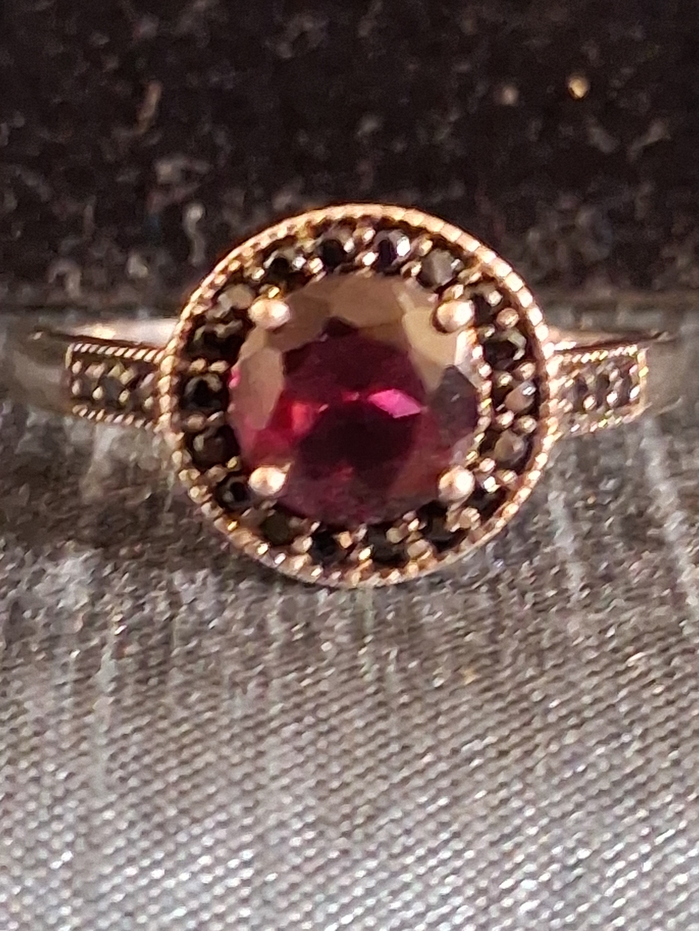 Vintage-Style Garnet & Black Spinel Halo Ring in 925 Sterling Silver Sz 9